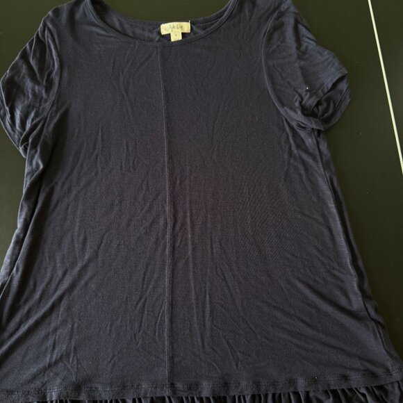 Style & Co Ruffle Hem Top Navy Size M – Casual Soft Short Sleeve Tee - Picture 4 of 5